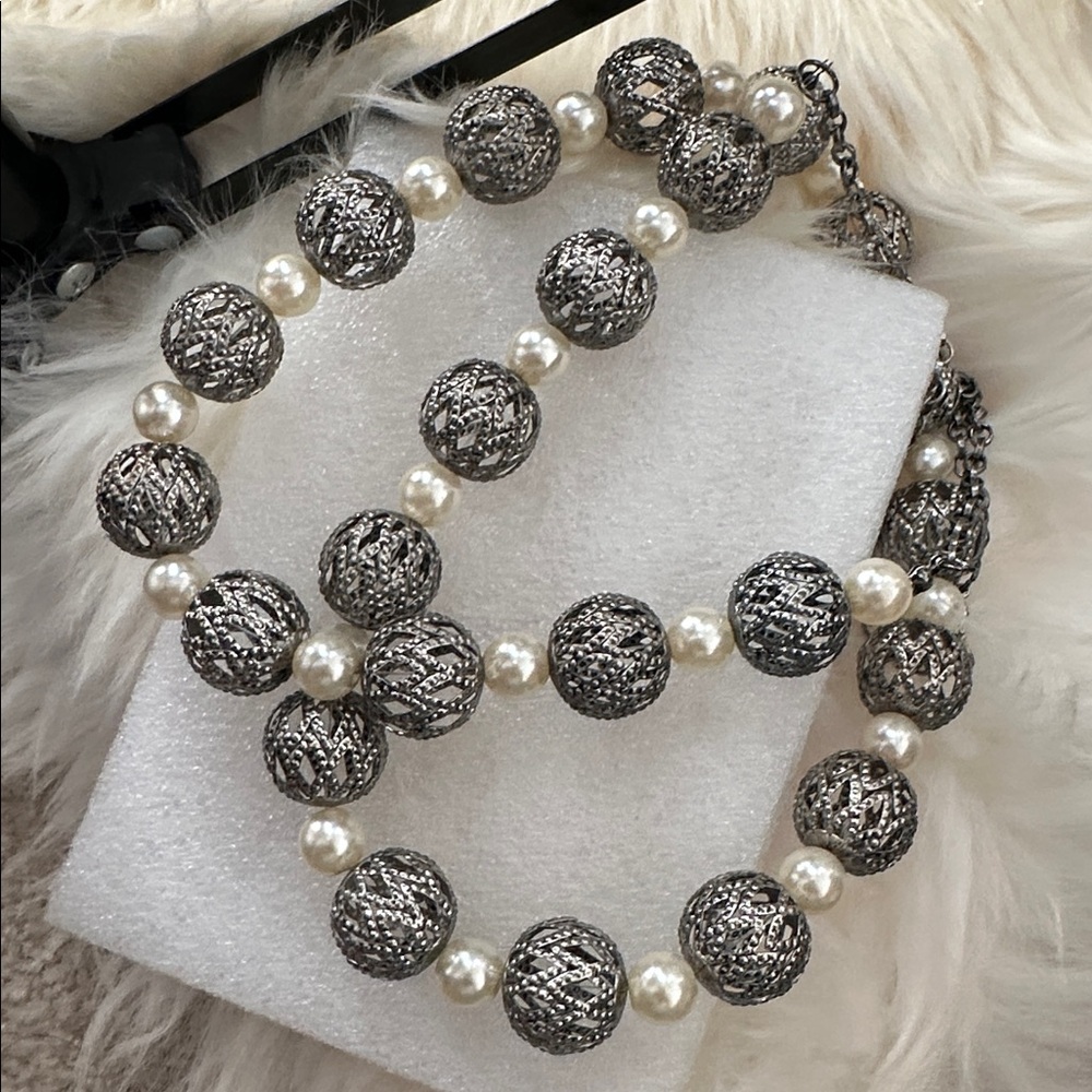 Silver And Pearl Fashion Necklace, Jewellery Balls